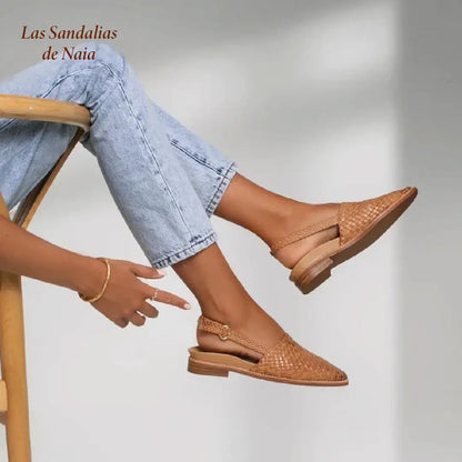 Naia – Sandalias tejidas a mano